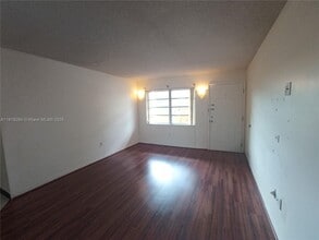20311 NE 2nd Ave in Miami, FL - Building Photo - Building Photo