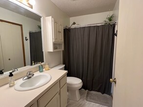 2383 Grenadier Ave N in Oakdale, MN - Building Photo - Building Photo