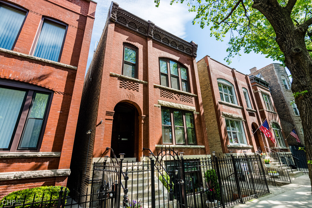 1422 W Polk St, Unit Garden in Chicago, IL - Foto de edificio