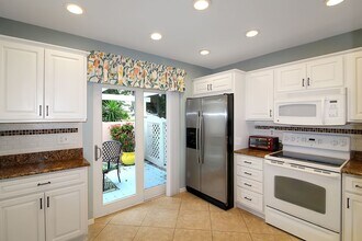 340 Cerromar Way in Venice, FL - Building Photo - Building Photo