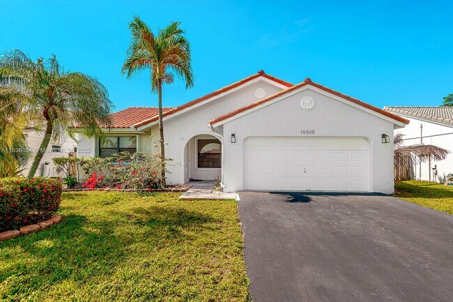 15510 Gauntlet Hall Manor in Davie, FL - Building Photo - Building Photo