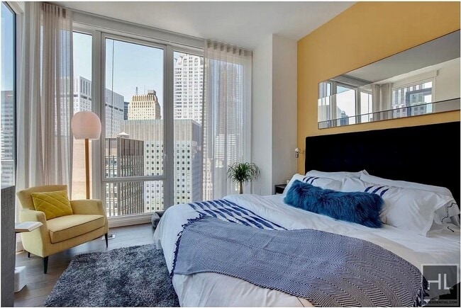 East 44th Street in New York, NY - Building Photo - Building Photo