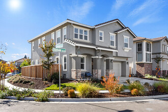 1793 Stetson Cir in West Sacramento, CA - Foto de edificio - Building Photo