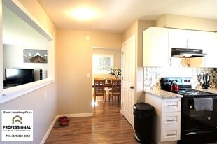 15020 79 St NW in Edmonton, AB - Building Photo