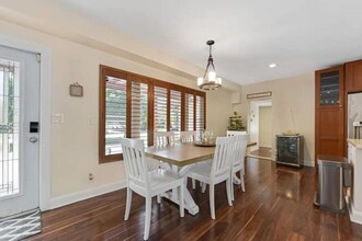 401 NW 21st Ct in Wilton Manors, FL - Building Photo - Building Photo
