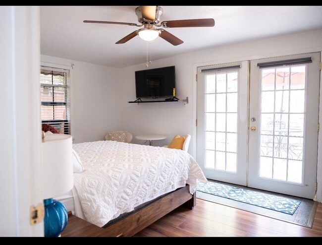 property at 2951 Iola St