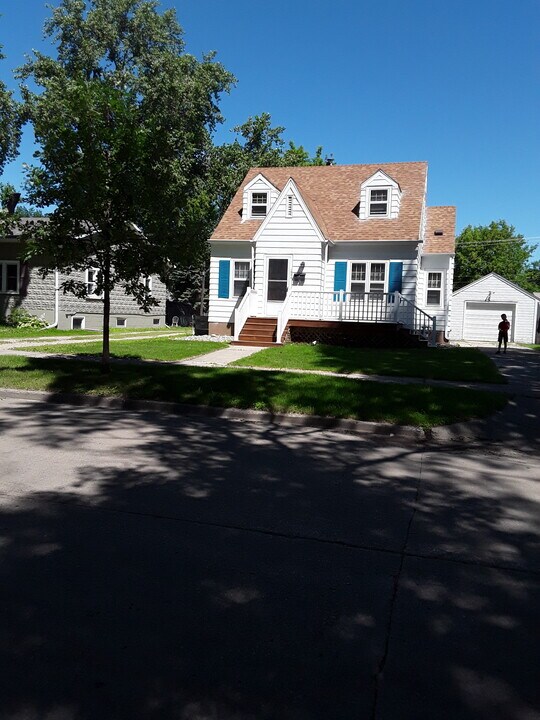 1806 6th Ave N, Unit B Photo