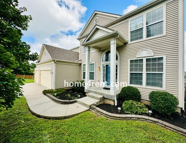 8719 Dunraven St in Lenexa, KS - Building Photo - Building Photo
