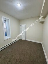 614 N Alaska St in Butte, MT - Foto de edificio - Building Photo