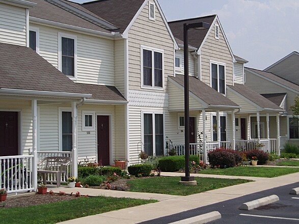 Willow Ridge Apartments in Hershey, PA - Foto de edificio