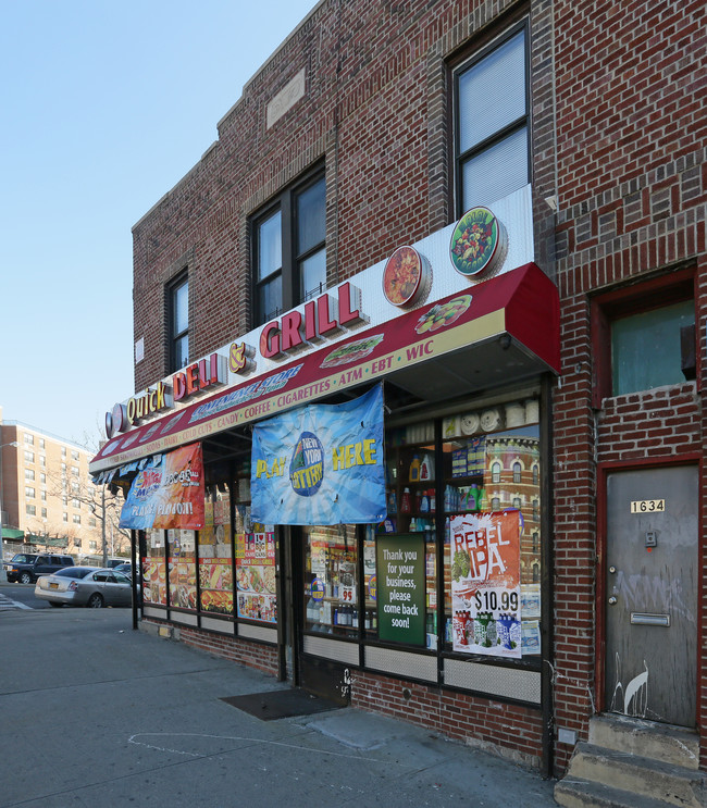 1634 Eastern Pky in Brooklyn, NY - Foto de edificio - Building Photo