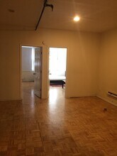 250 3rd Ave in New York, NY - Foto de edificio - Building Photo