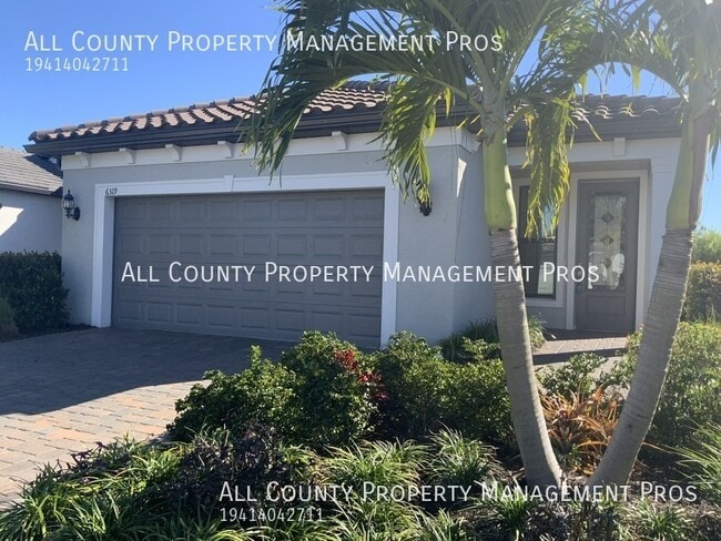 property at 6319 Crested Eagle Ln