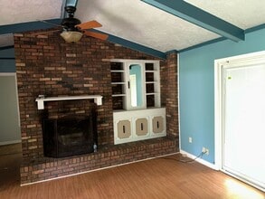 595 Sykes Rd in Jackson, MS - Building Photo - Building Photo