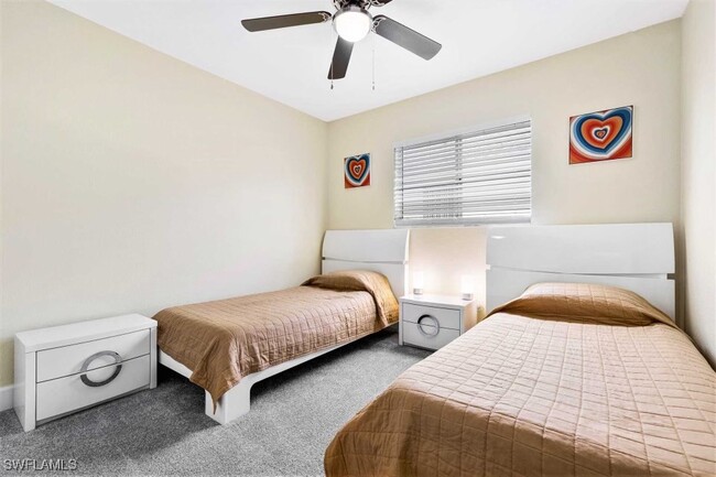 property at 2122 SW 25th St