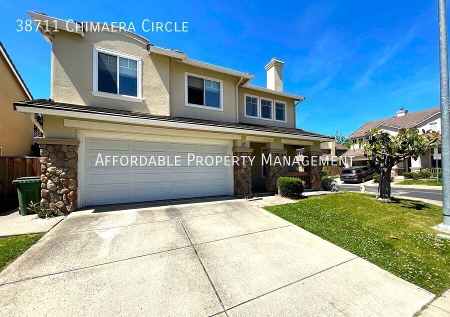 38711 Chimaera Cir in Fremont, CA - Building Photo