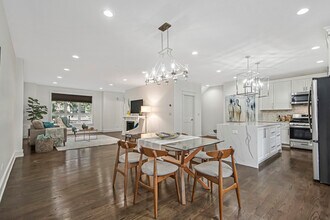 8146 Lincoln Ave in Skokie, IL - Building Photo - Building Photo