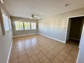 11228-11230 Oxnard St in Los Angeles, CA - Building Photo - Building Photo