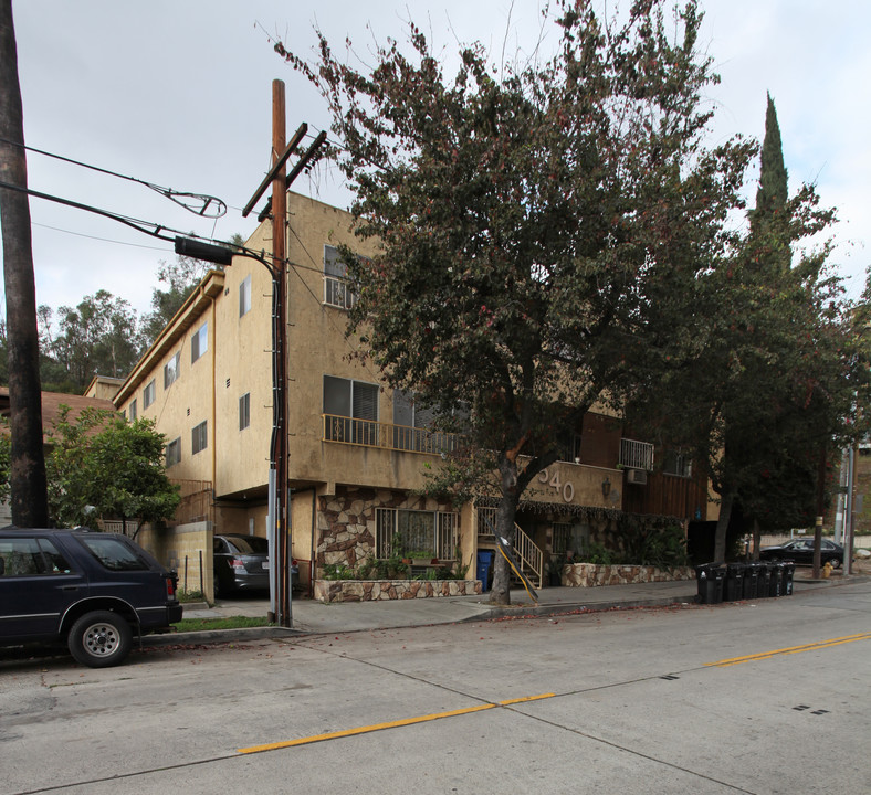 540 Solano Ave in Los Angeles, CA - Foto de edificio