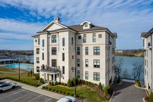 Revery Point in Gallatin, TN - Building Photo