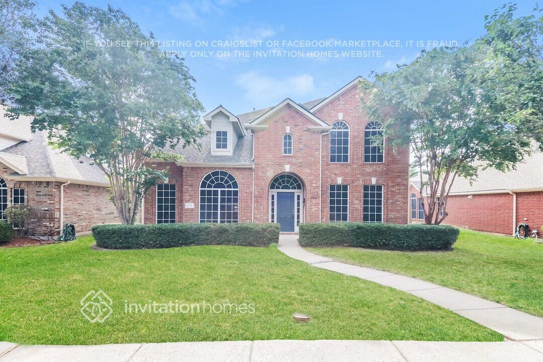 1270 Stanford Dr in Rockwall, TX - Foto de edificio