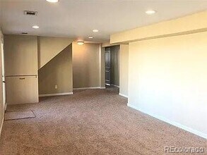 1660 S Deframe Ct in Lakewood, CO - Building Photo - Building Photo