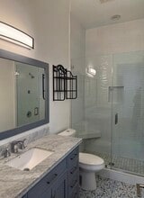 6832 Amigo Ave in Reseda, CA - Building Photo - Building Photo