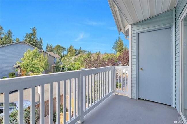 10809 SE 172nd St in Renton, WA - Building Photo - Building Photo