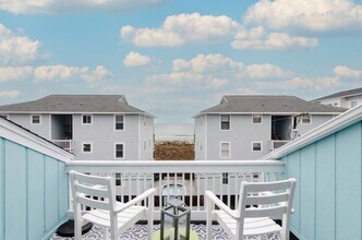 600 Carolina Beach Ave S in Carolina Beach, NC - Building Photo - Building Photo