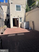 912 Winter St in Philadelphia, PA - Building Photo - Building Photo