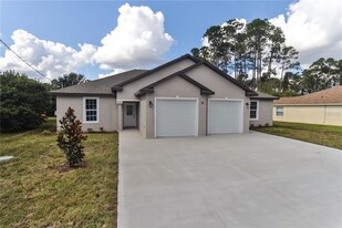 14 Bunker View Dr in Palm Coast, FL - Building Photo