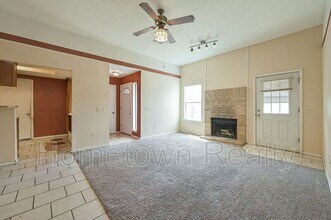 2000 Twisted Oak Cir in Norman, OK - Building Photo - Building Photo
