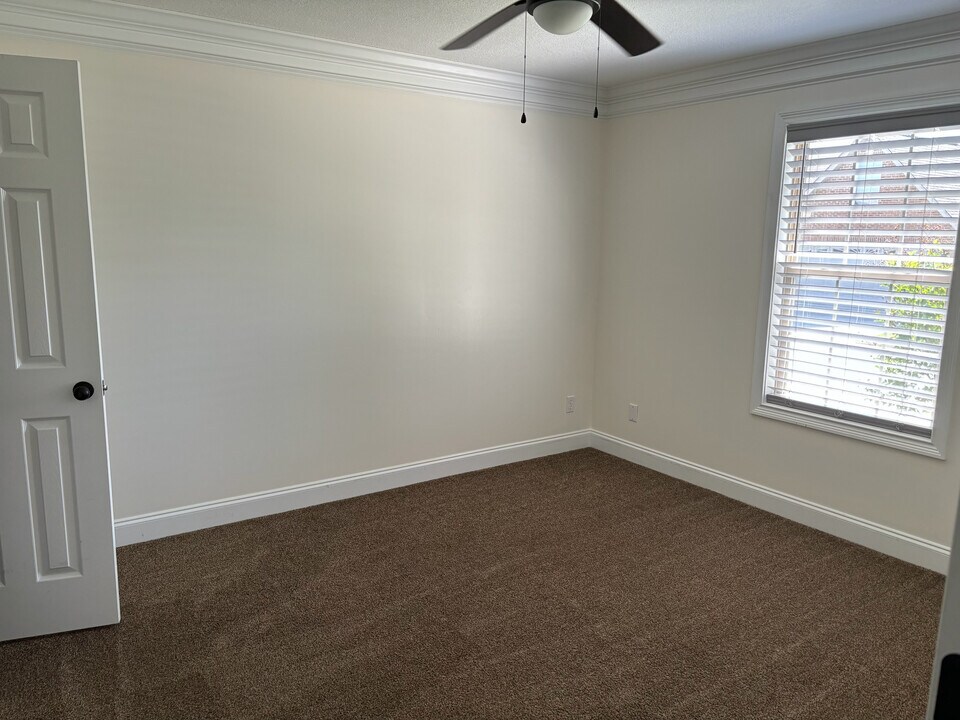 5108 Ivy Rock Way in Knoxville, TN - Building Photo