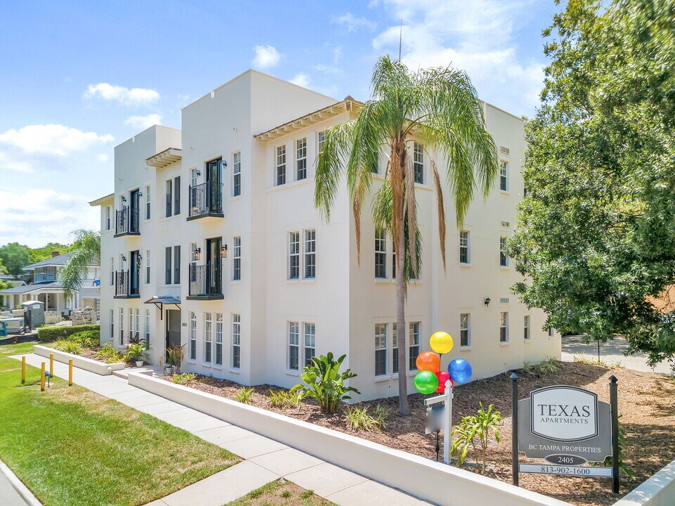 Texas Apartments in Tampa, FL - Foto de edificio