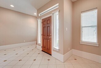 1215 Wentworth St in Houston, TX - Building Photo - Building Photo