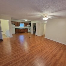 49 Stout St in Cookeville, TN - Building Photo - Building Photo