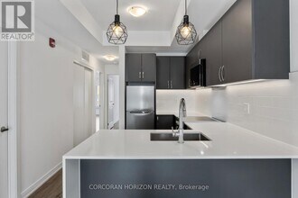 12 Marquette Ave in Toronto, ON - Building Photo - Building Photo