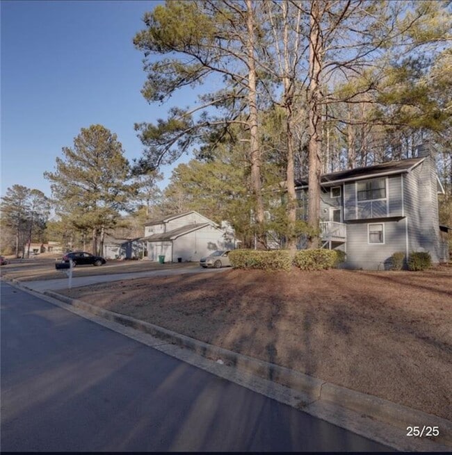 3468 Deer Trce in Stonecrest, GA - Building Photo - Building Photo