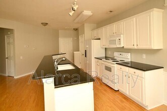 3282 Margellina Drive in Charlotte, NC - Building Photo - Building Photo