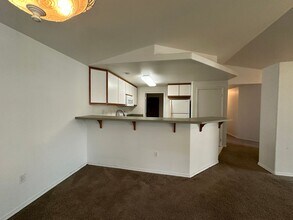 1514 NE 5th St in Redmond, OR - Building Photo - Building Photo