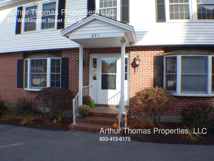 271 Washington St-Unit -Apt. D in Dover, NH - Building Photo