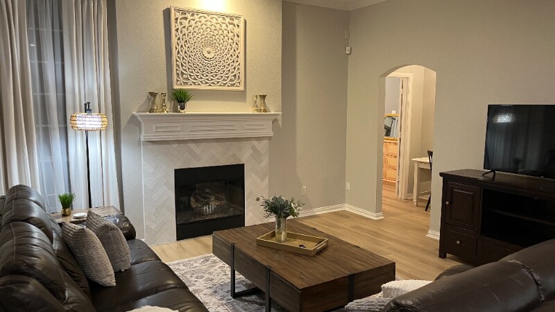 9112 Brinson Dr in Fort Worth, TX - Building Photo