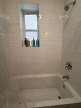 1472 W Erie St in Chicago, IL - Building Photo - Building Photo