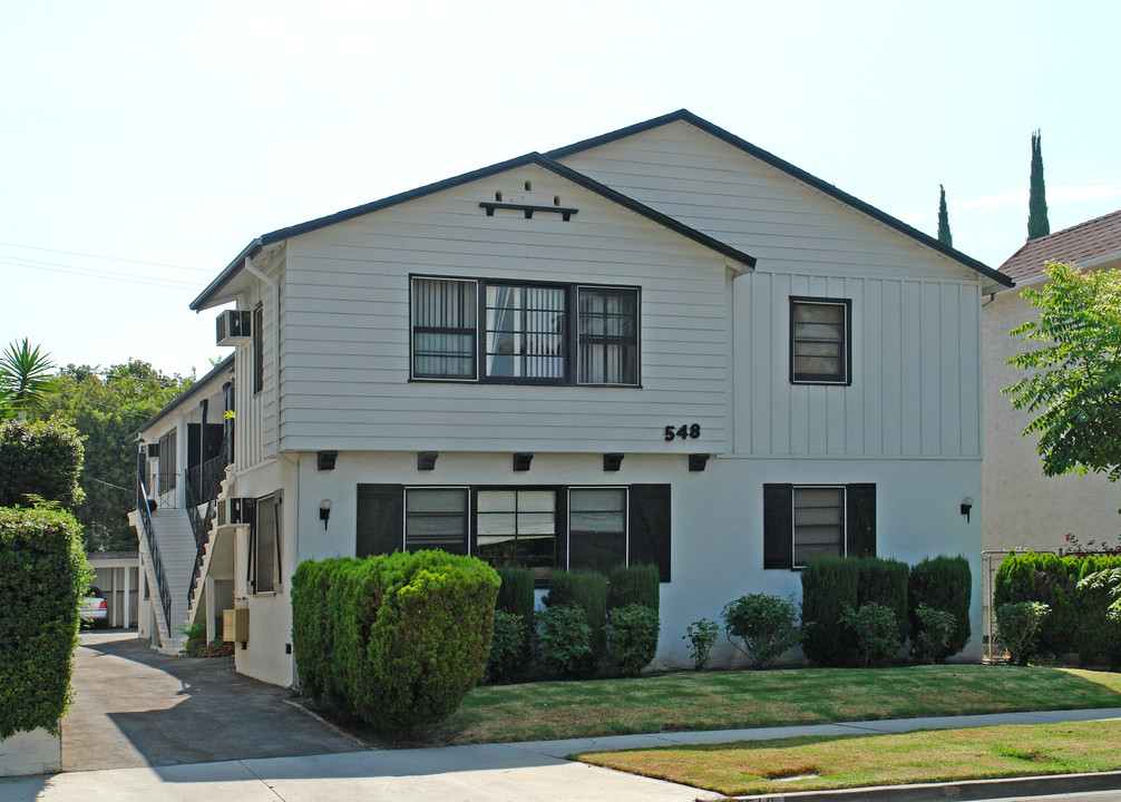 548 N Croft Ave in Los Angeles, CA - Building Photo