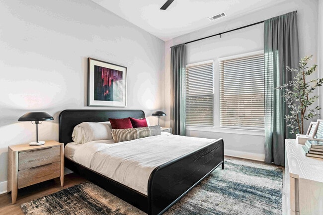 Cadia Millennium in Charlotte, NC - Building Photo - Building Photo