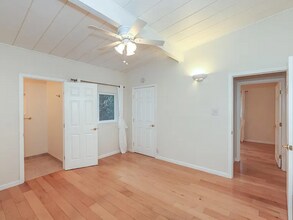 752 Emily Dr in Mountain View, CA - Building Photo - Building Photo
