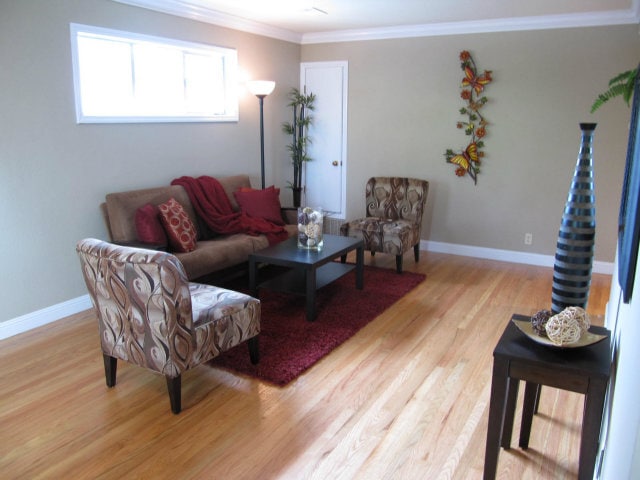 131 Hawthorne Ave, Unit E in Palo Alto, CA - Foto de edificio - Building Photo