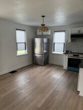 210 Division St in Hummelstown, PA - Building Photo - Building Photo