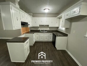 5908 Tishomingo Dr in Horn Lake, MS - Building Photo - Building Photo