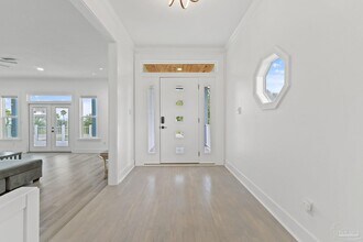 500 Deer Point Dr in Gulf Breeze, FL - Building Photo - Building Photo